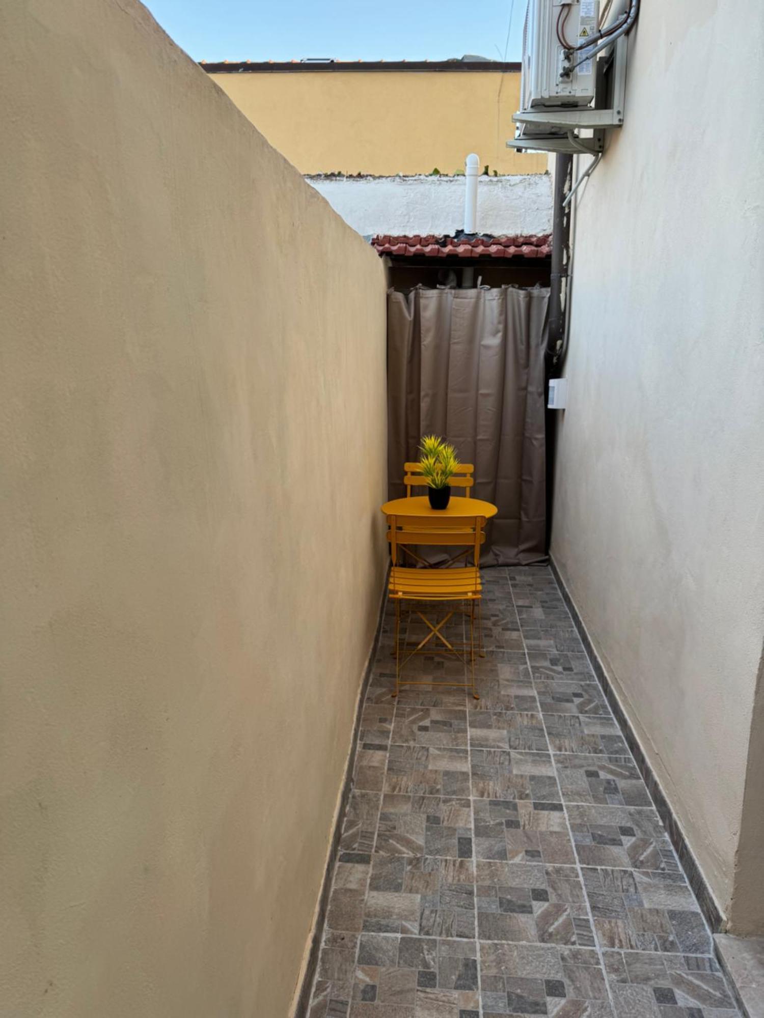 Onda Di Porta A Mare Apartamento Livorno Exterior foto
