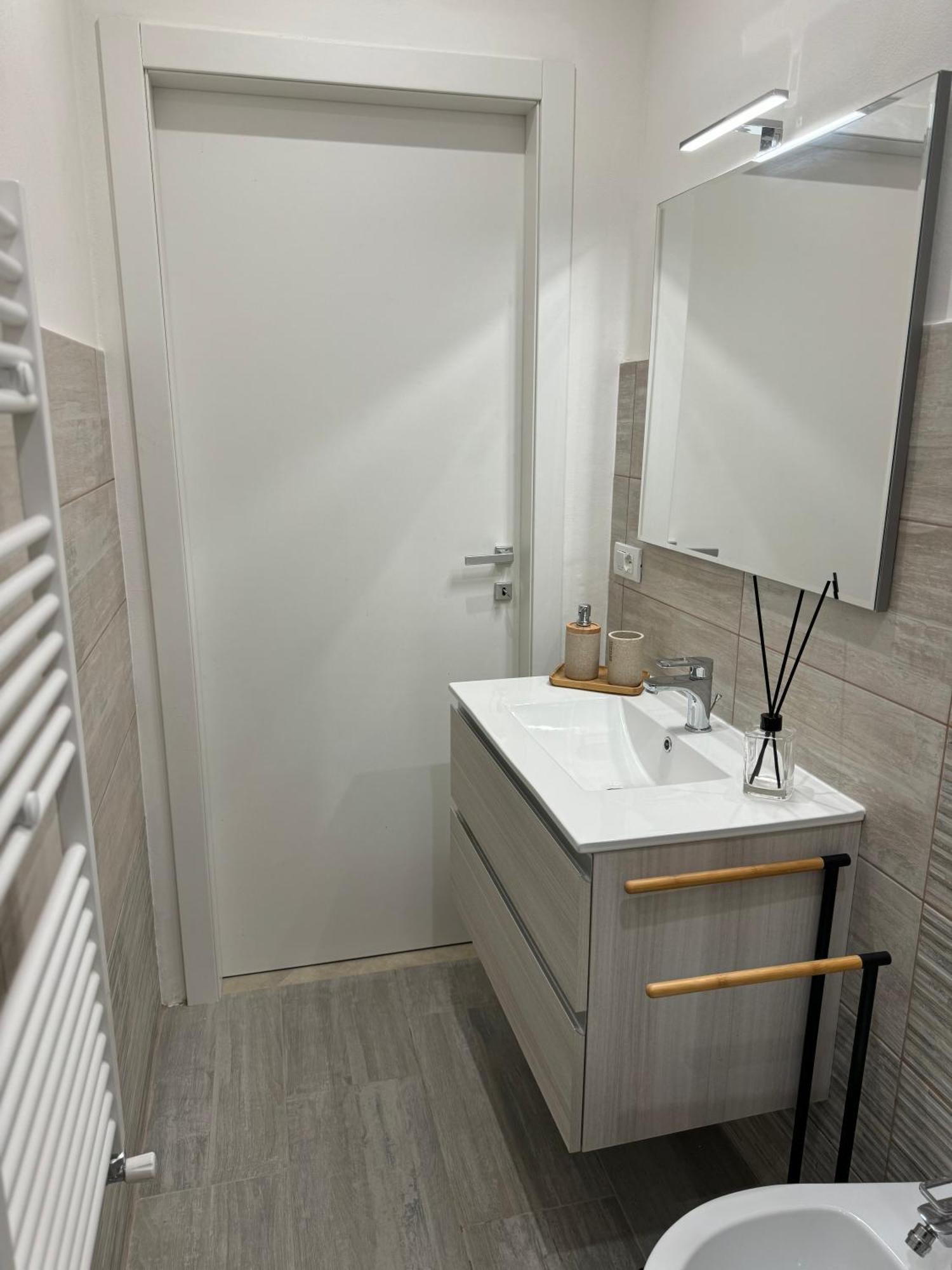 Onda Di Porta A Mare Apartamento Livorno Exterior foto